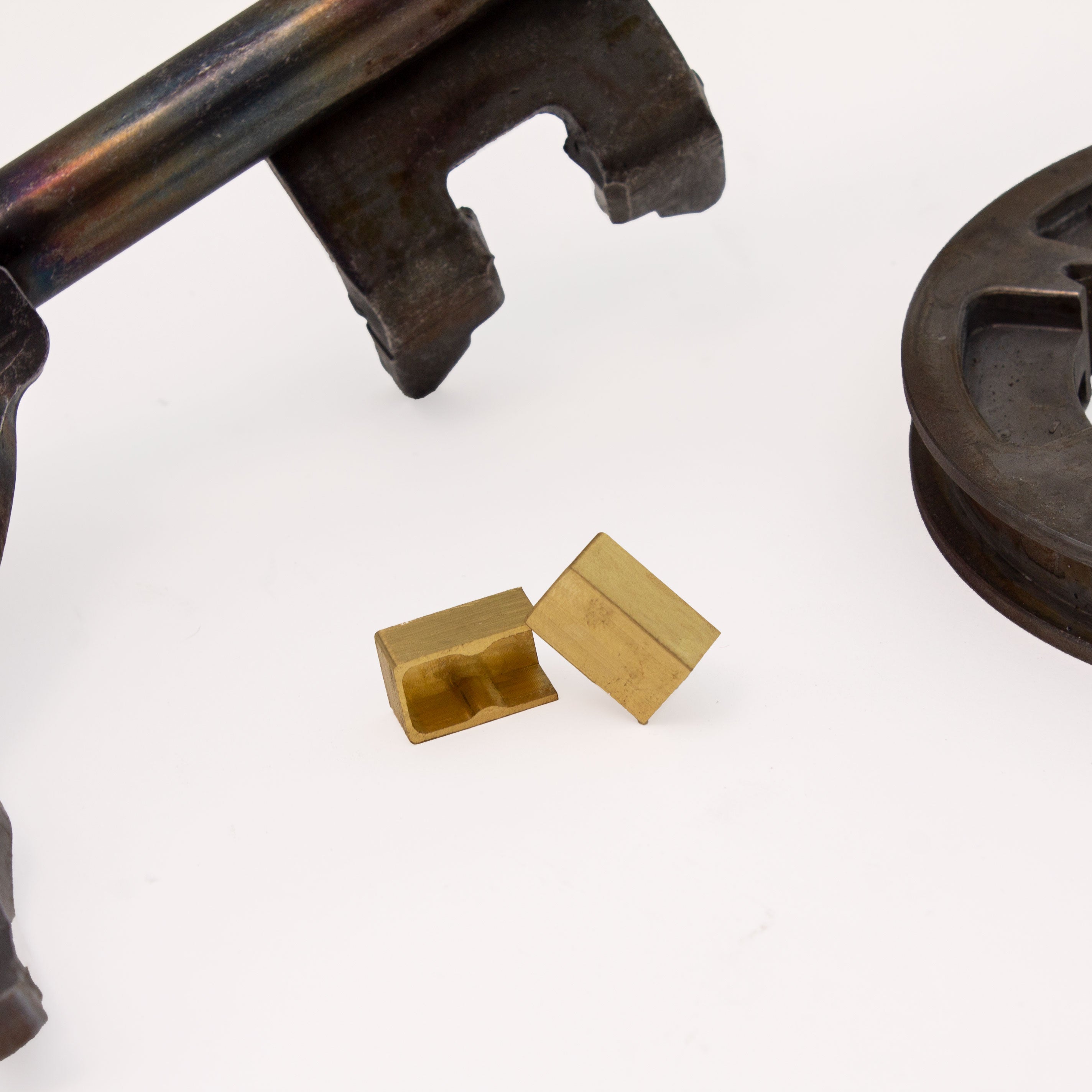 Bronze Sliders for 02M & 02Q Steel Selector / Shifter Forks – KDN